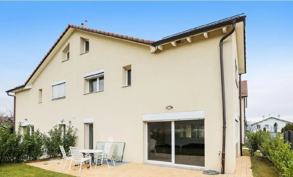 Villas B & C 1